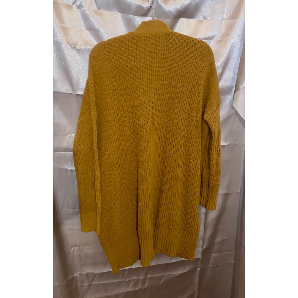 Cardigan - Picture 4 of 4